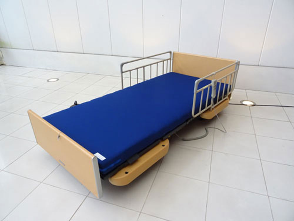 介護ベット　中古
