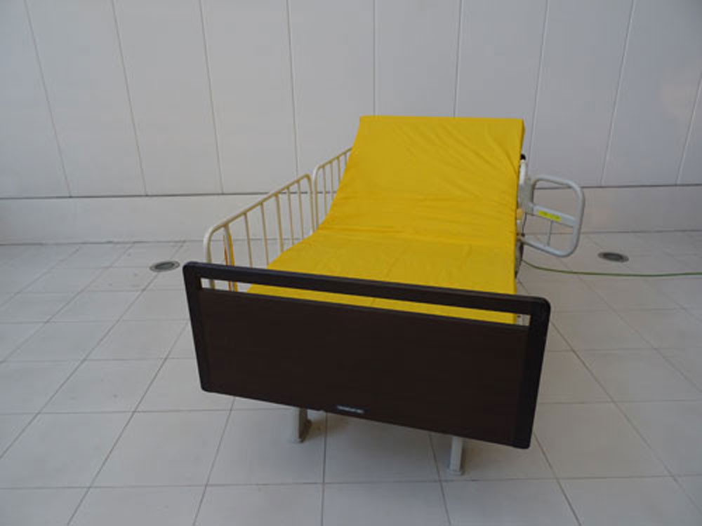 介護ベット　中古