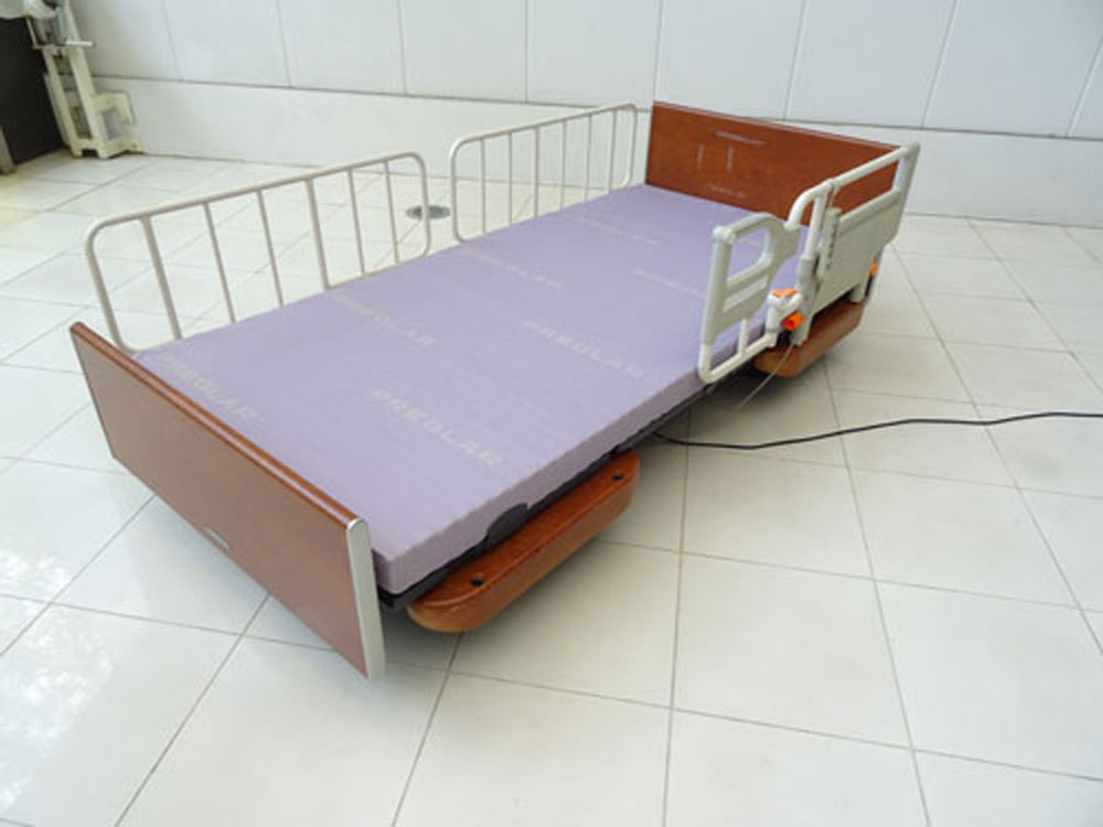 介護ベット　中古