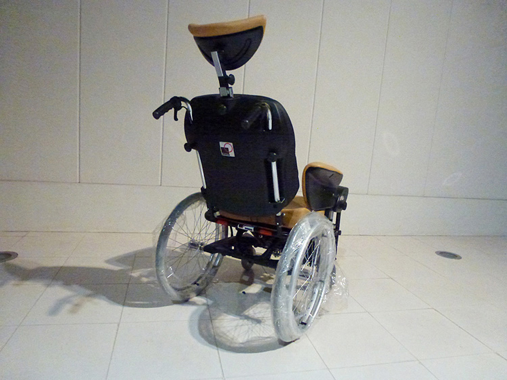 介護用品 車椅子