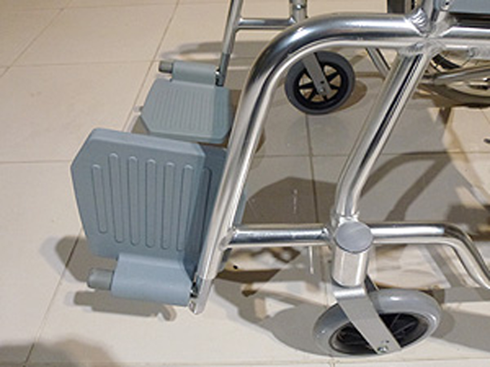 介護用品 車椅子