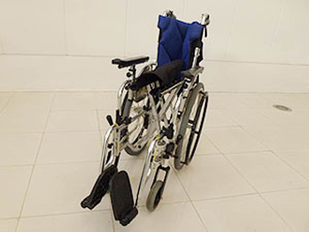 介護用品 車椅子