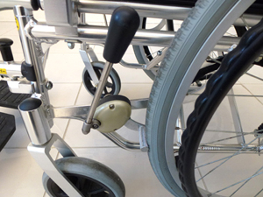 介護用品　車椅子