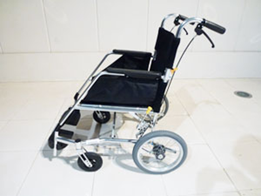 介護用品 車椅子