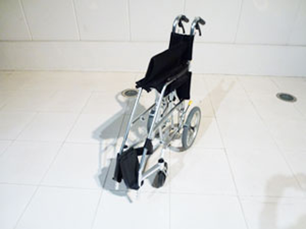 介護用品 車椅子