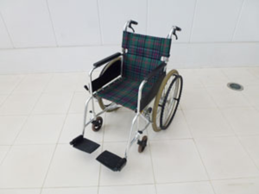 介護用品 車椅子