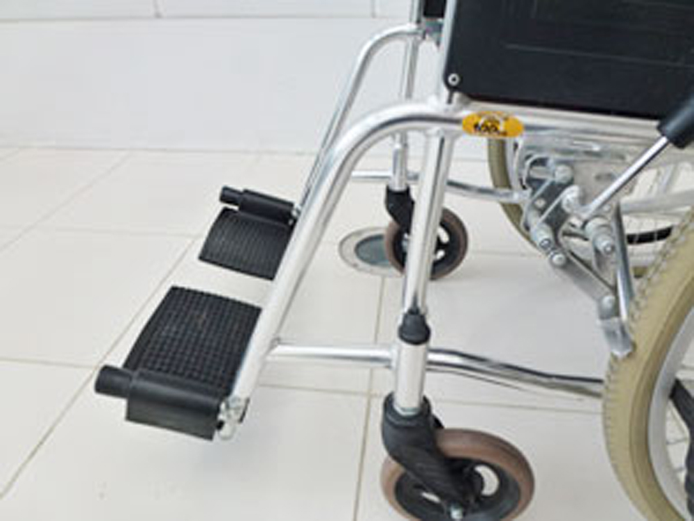 介護用品 車椅子