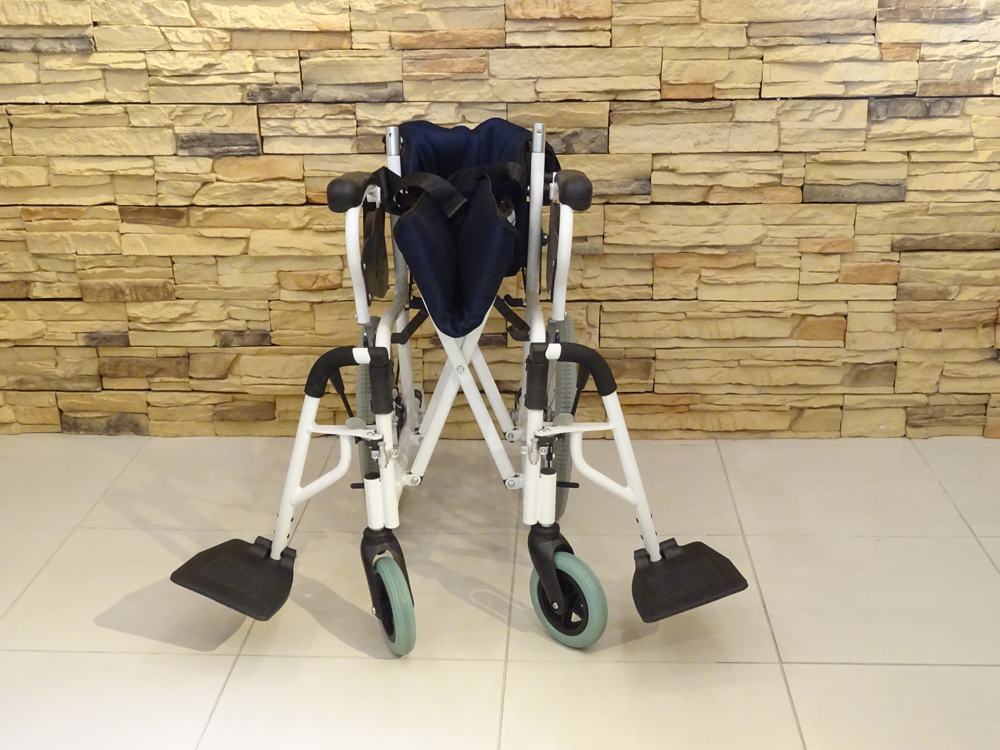 介護用品 車椅子