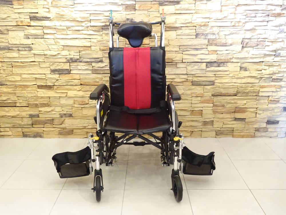 介護用品　車椅子
