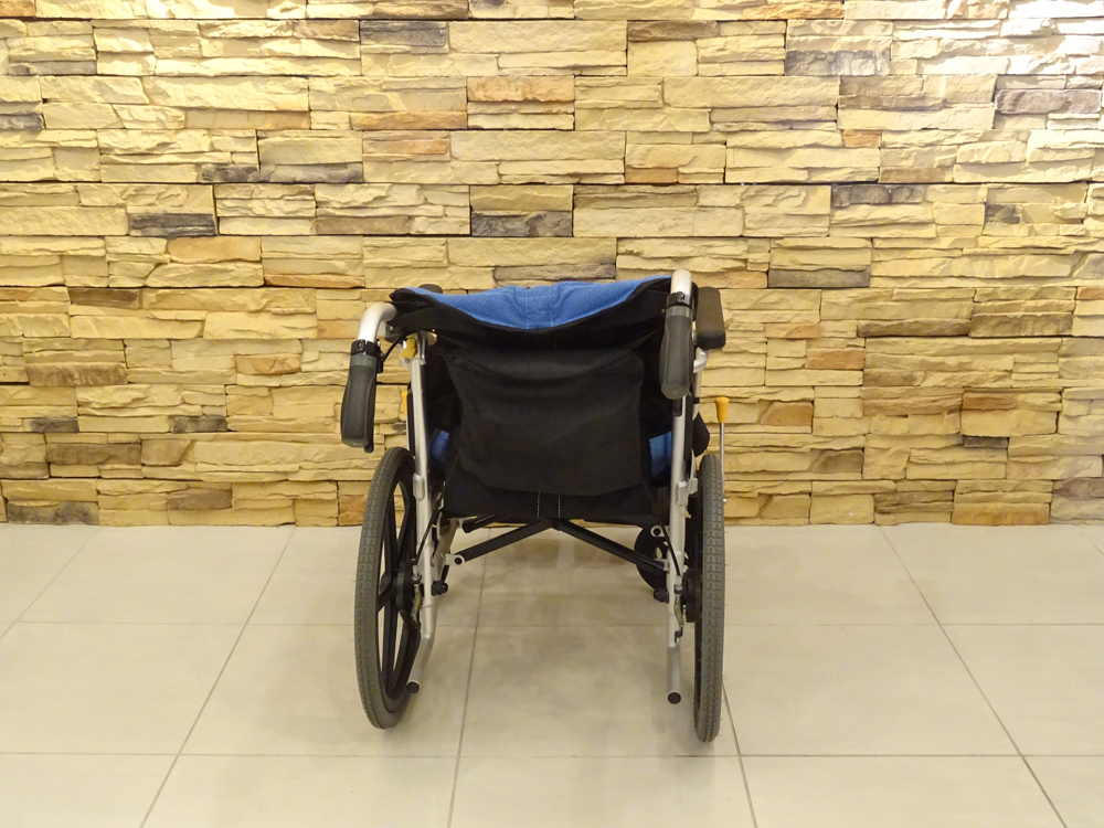 介護用品 車椅子