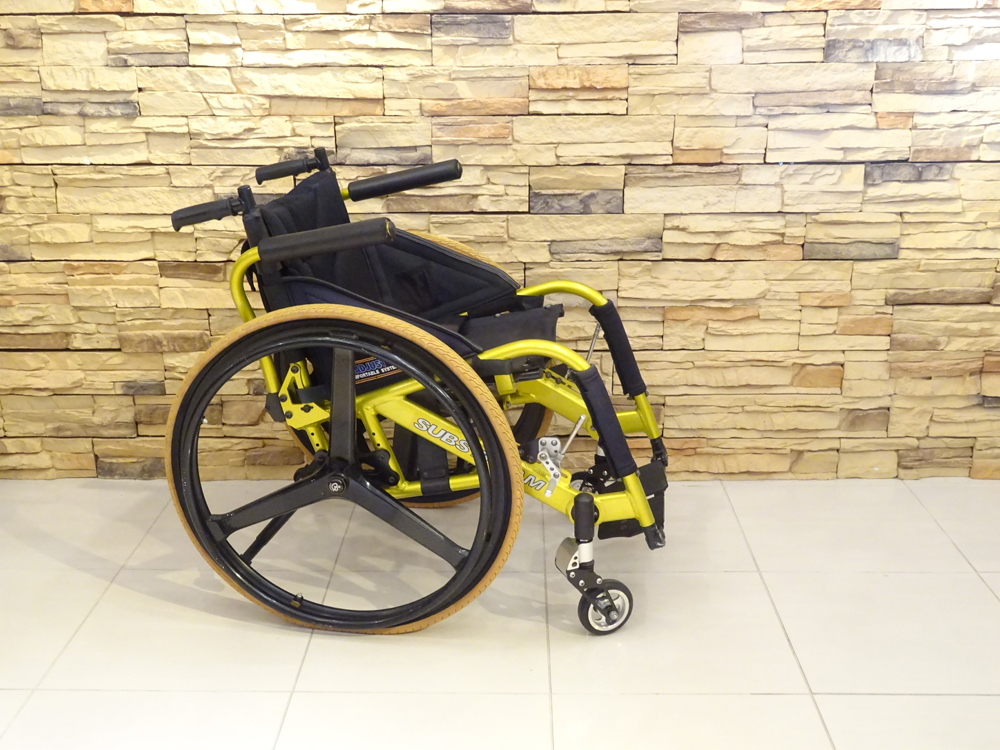 介護用品 車椅子