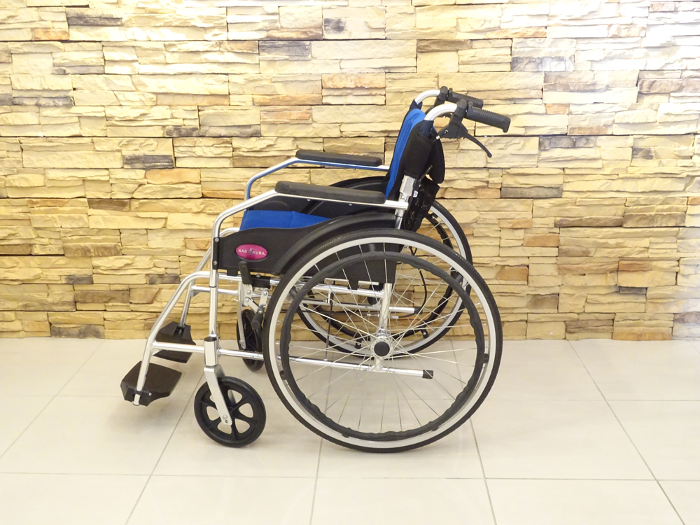 介護用品 車椅子