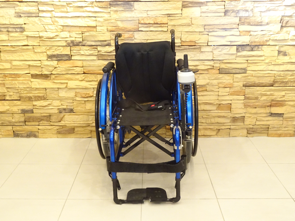 介護用品　車椅子