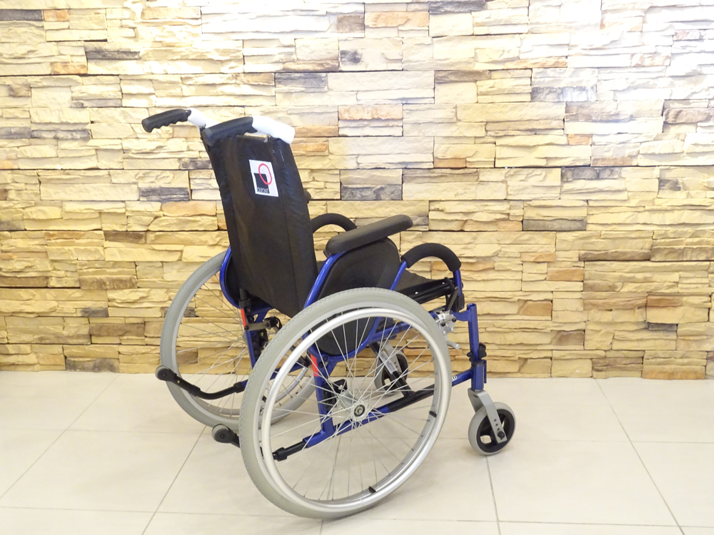 介護用品 車椅子