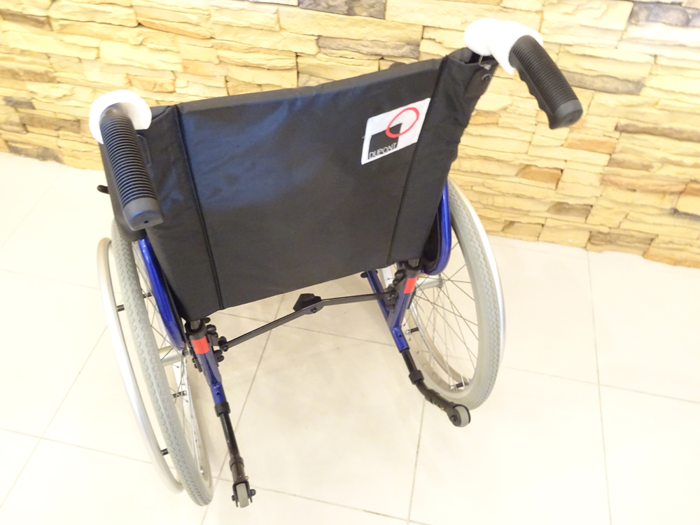 介護用品 車椅子