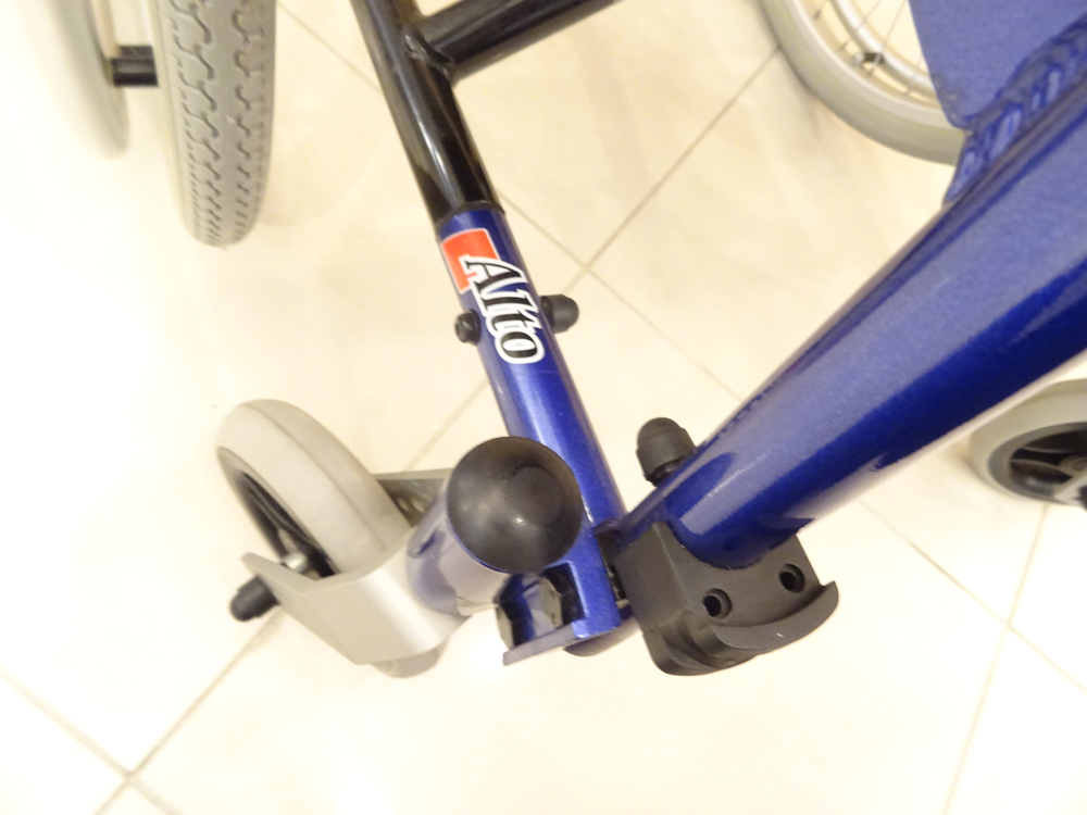 介護用品 車椅子